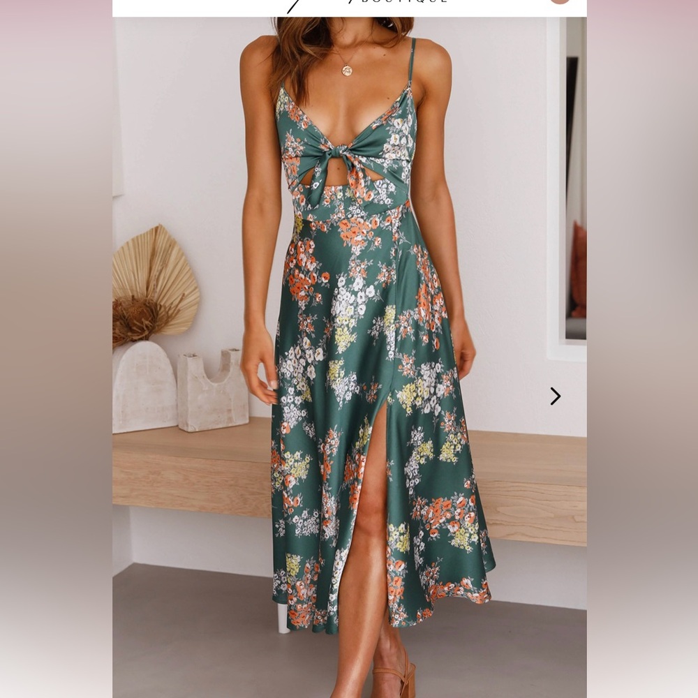 Boutique dress sz small nwot